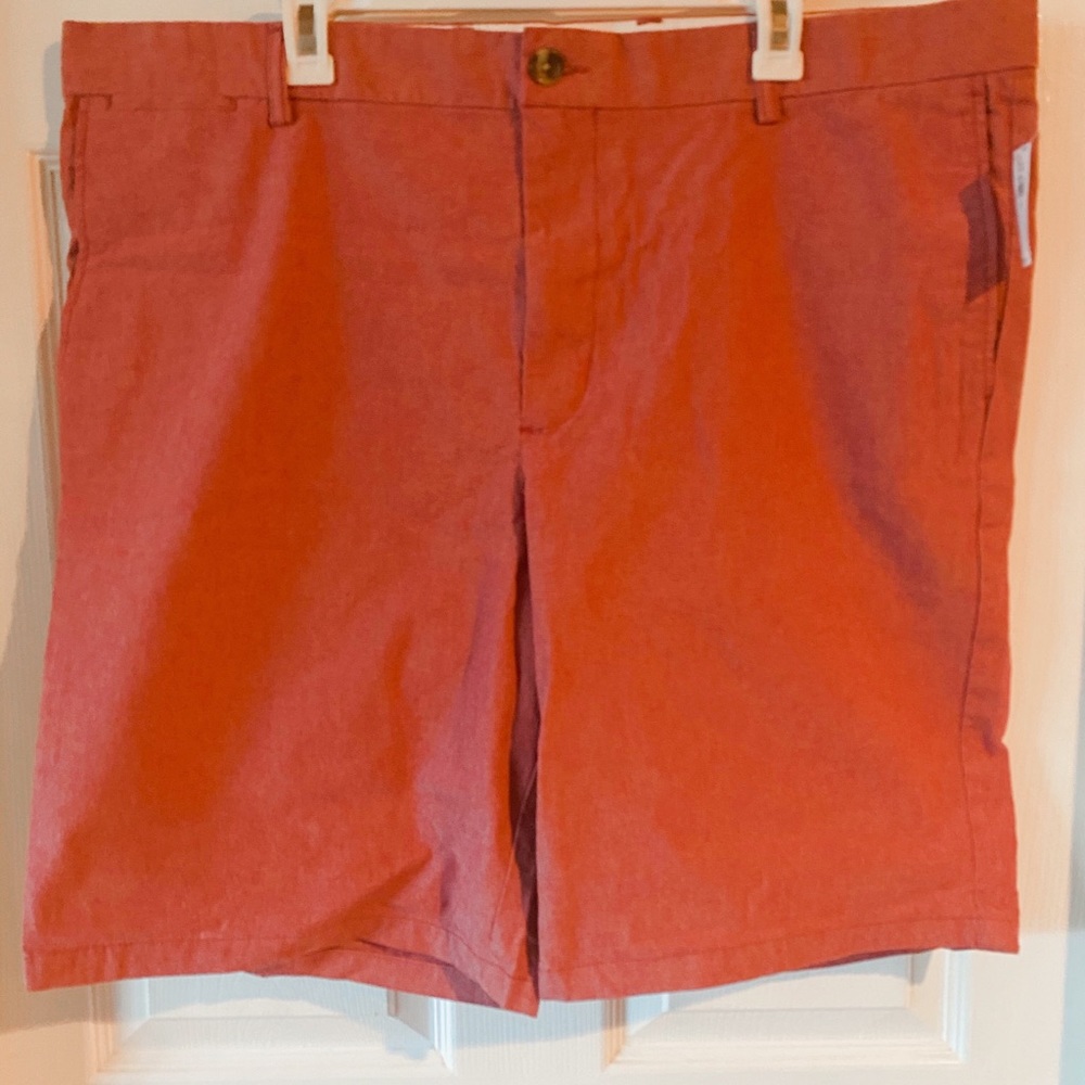 Old navy men’s size 42 shorts